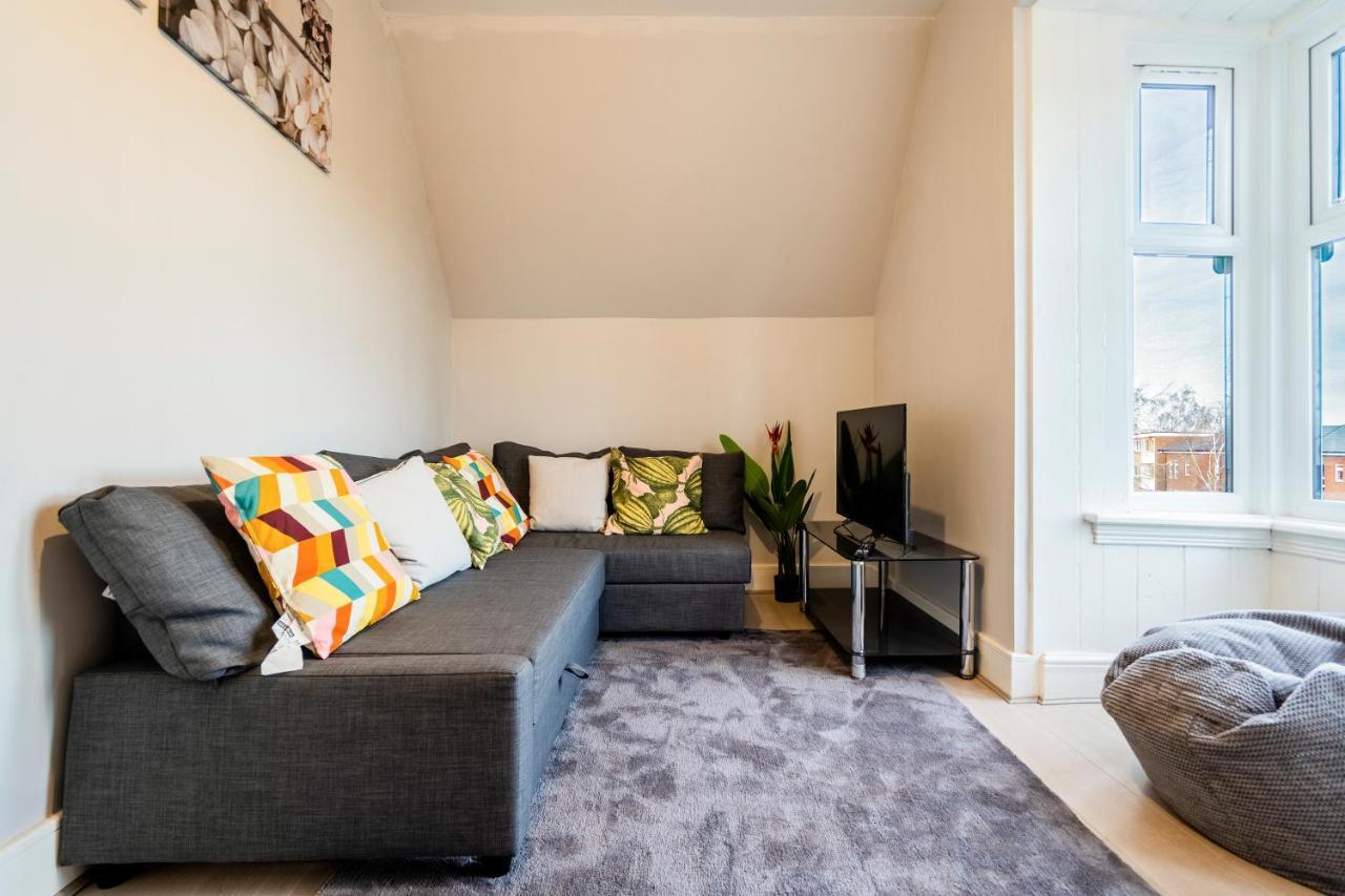 Deluxe 2-Bedroom Flat With Free Parking Birmingham Eksteriør bilde